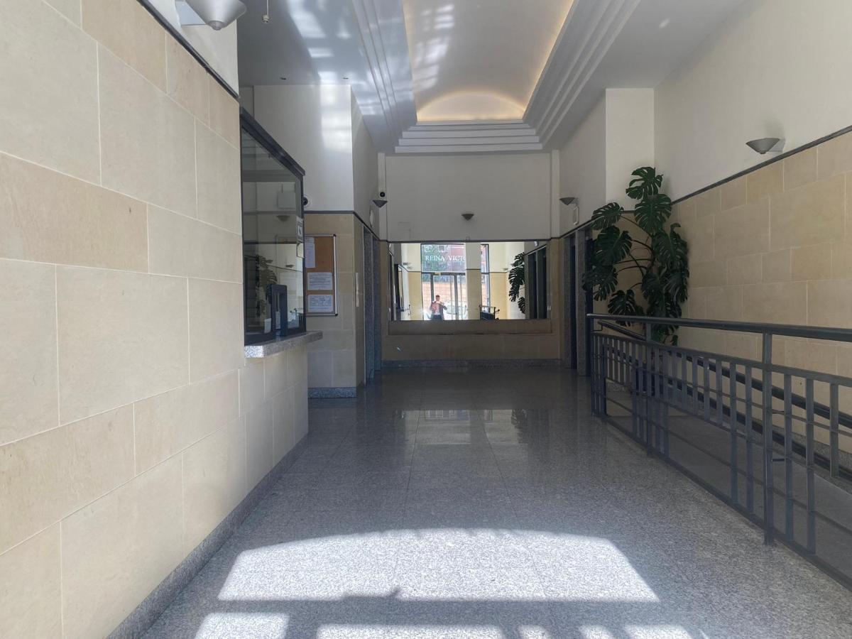 Apartamento En Chamberi Con Piscina - Lovely Apartment In The City Center With Swimming Pool Madrid Kültér fotó