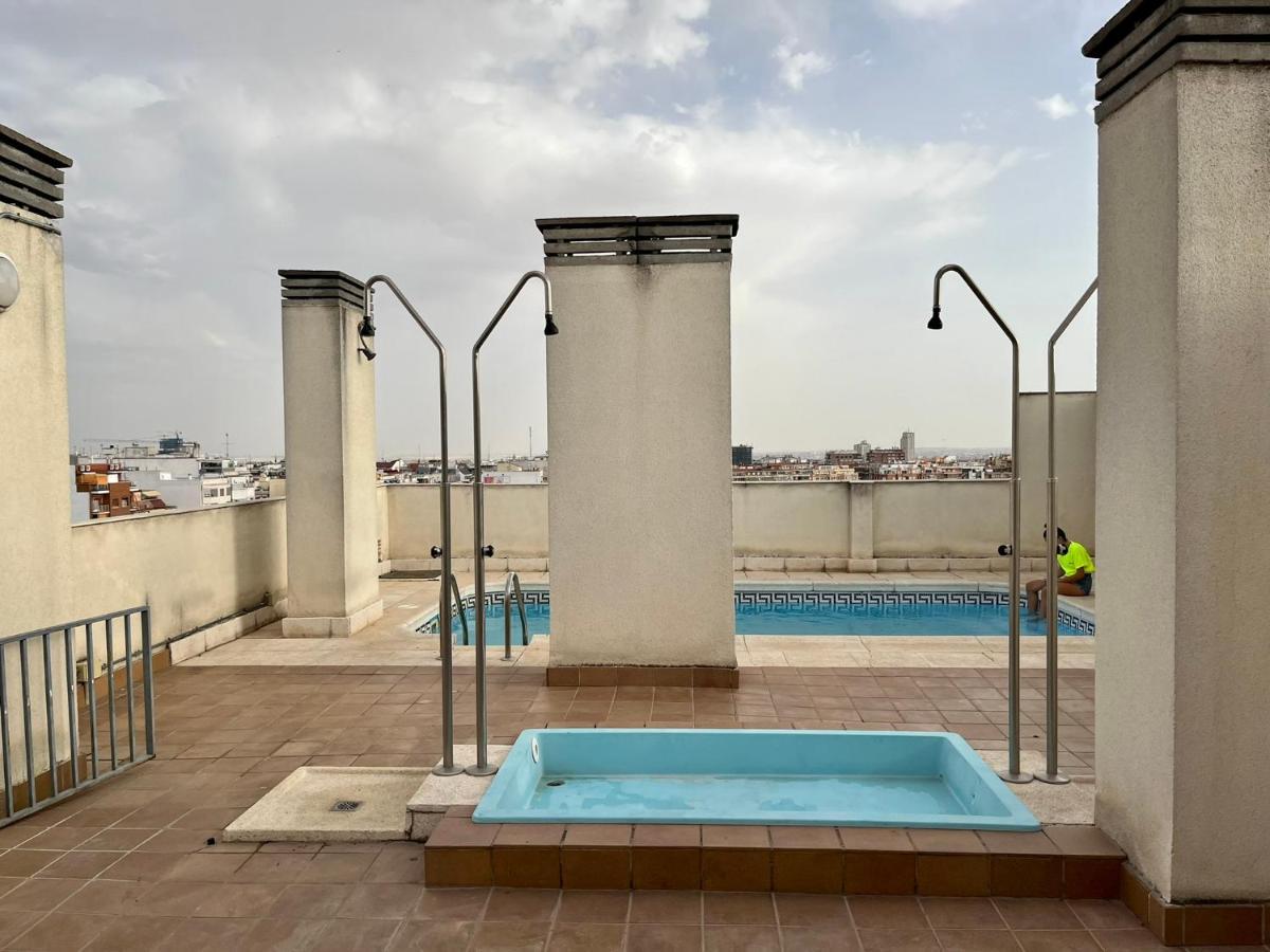 Apartamento En Chamberi Con Piscina - Lovely Apartment In The City Center With Swimming Pool Madrid Kültér fotó